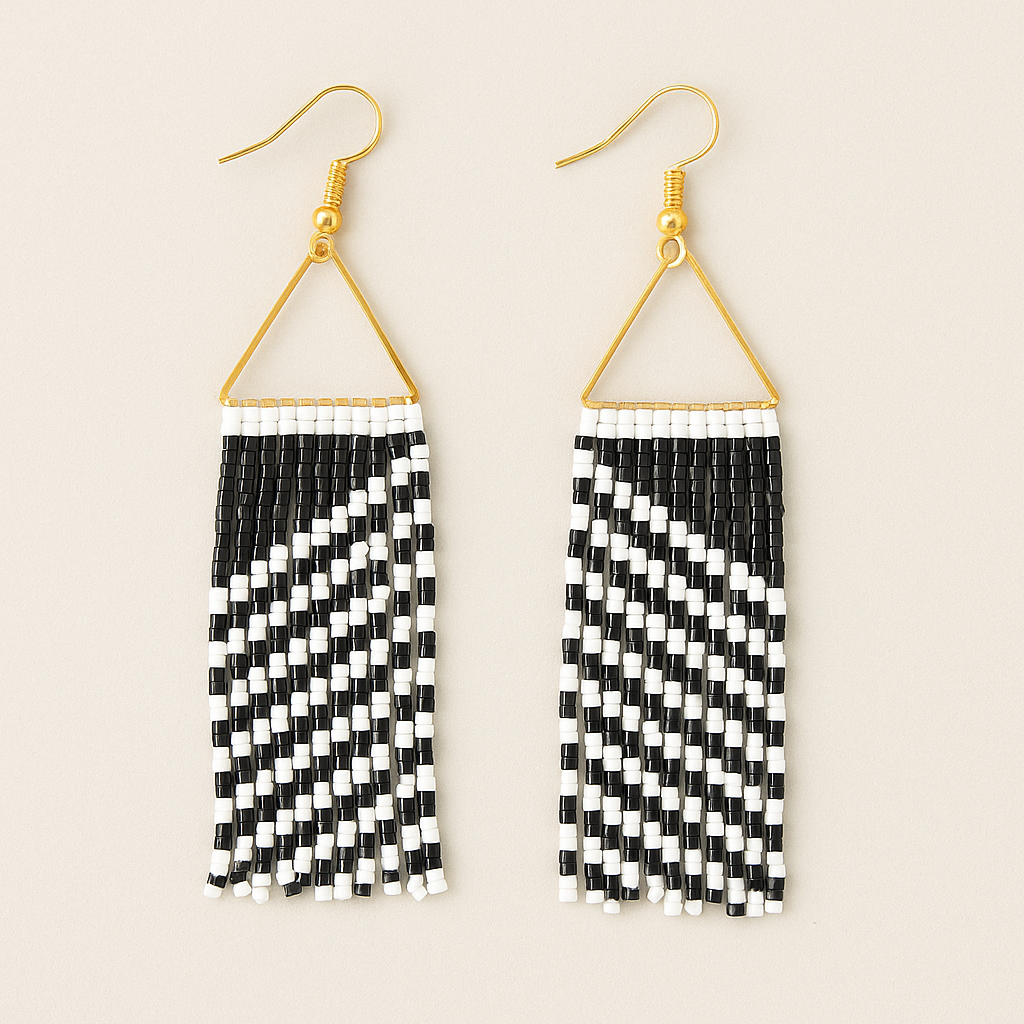 Muse Beaded Fringe Earrings – Black & White
